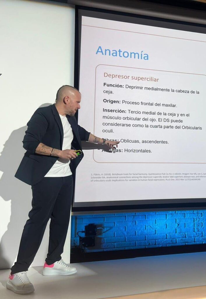 Lanzamiento del neuromodulador RELFYDESS por el Dr. Alejandro Acuña